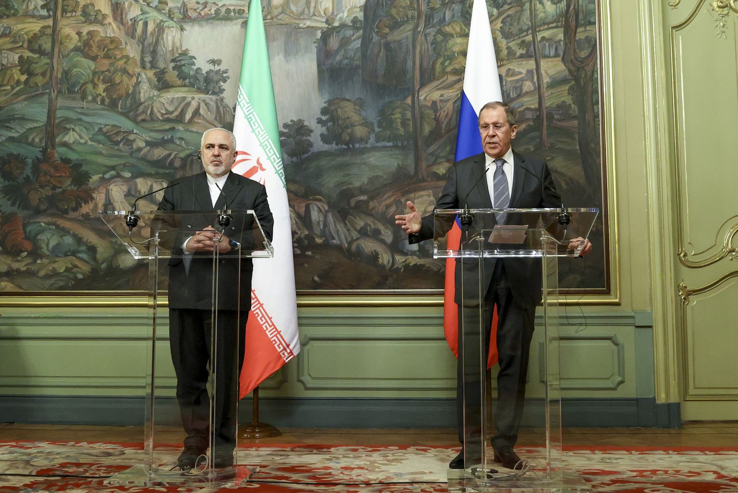 Venemaa välisminister Sergei Lavrov (paremal) ja Iraani välisminister Mohammad Javad Zarif Moskva 21. juuli 2020.