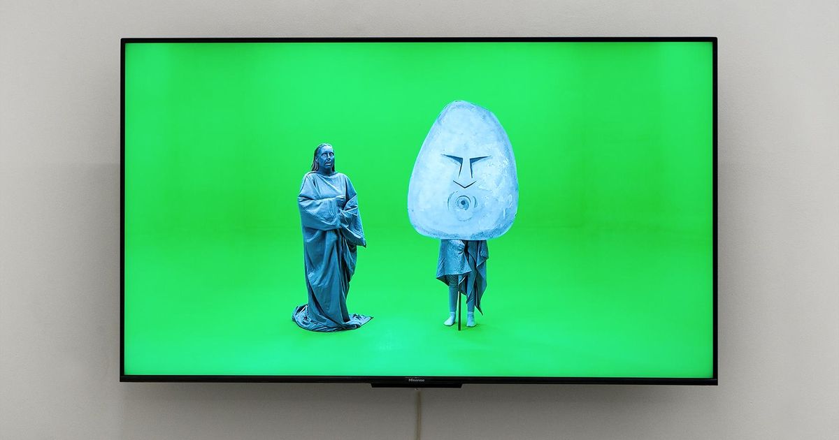 ARVUSTUS ⟩ Baltikumi kunstnikud iidse jumalannakultusega tõtt vaatamas