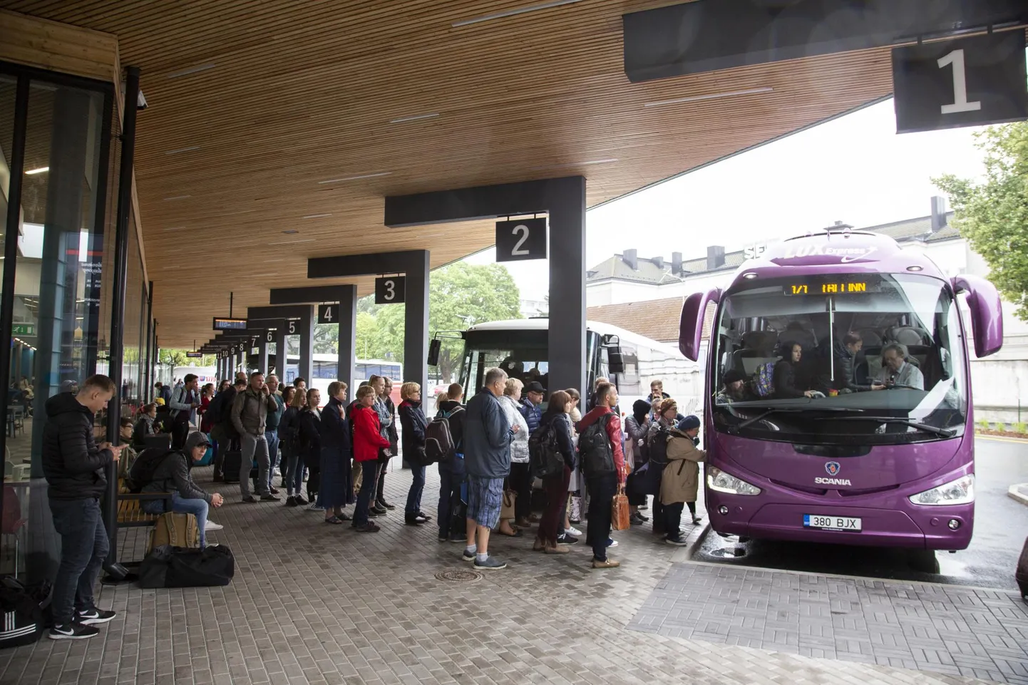 Pärnu bussijaam.
