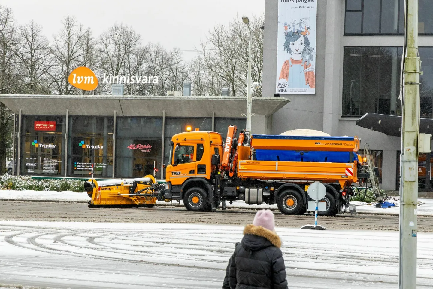 Hommikuks võib maha sadada kuni viis sentimeetrit lund.