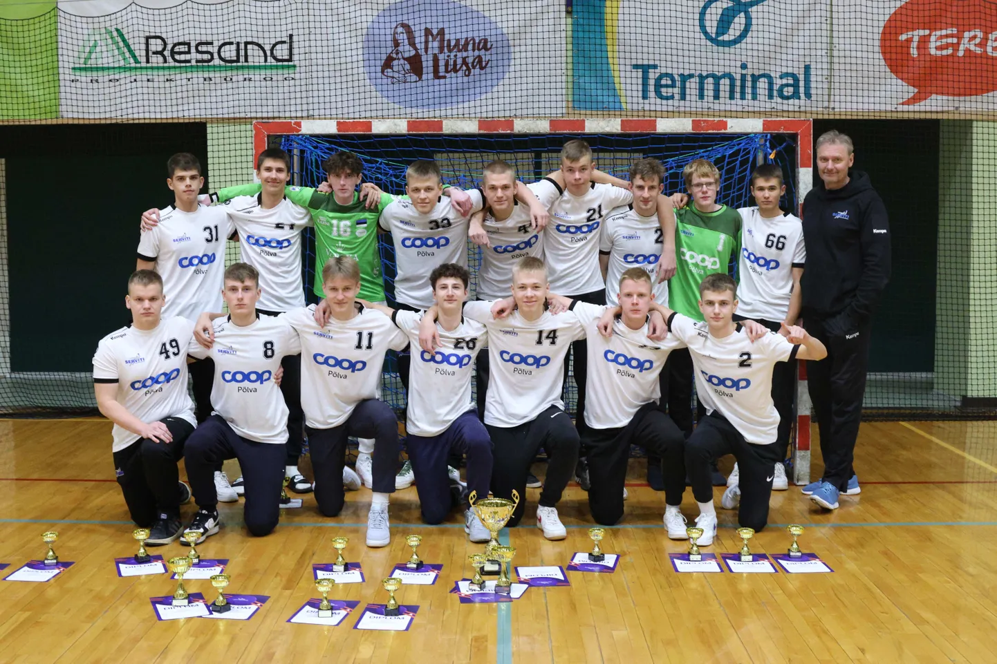 Põlva KPK/Põlva SK võistkond tuli Eesti karikavõitjaks noormeeste A-vanuseklassi käsipallis.
