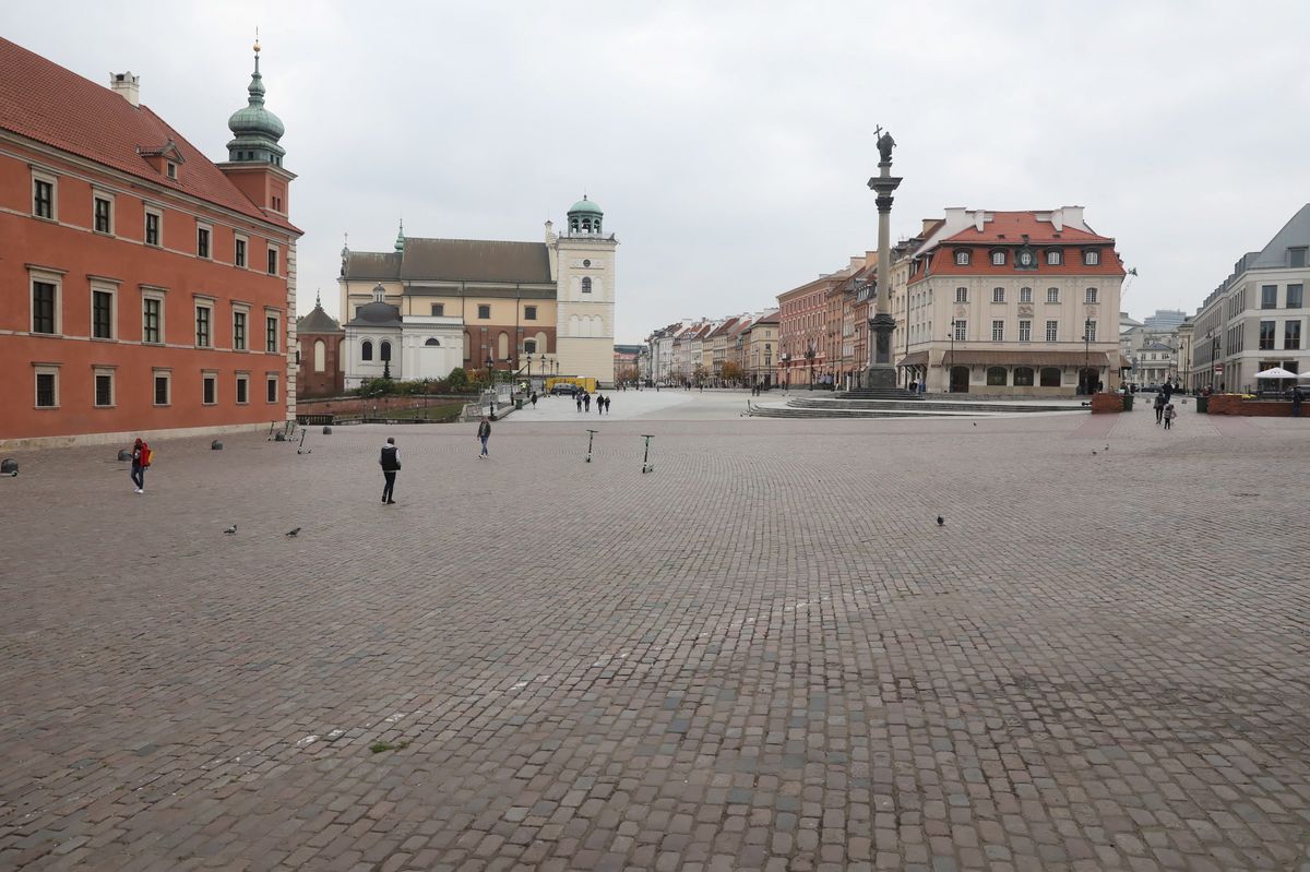 Староместская площадь в Варшаве.