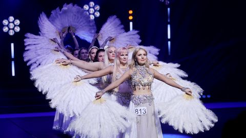 GALERII ⟩ Tantsuolümpial keerutasid jalga tuhanded osalejad