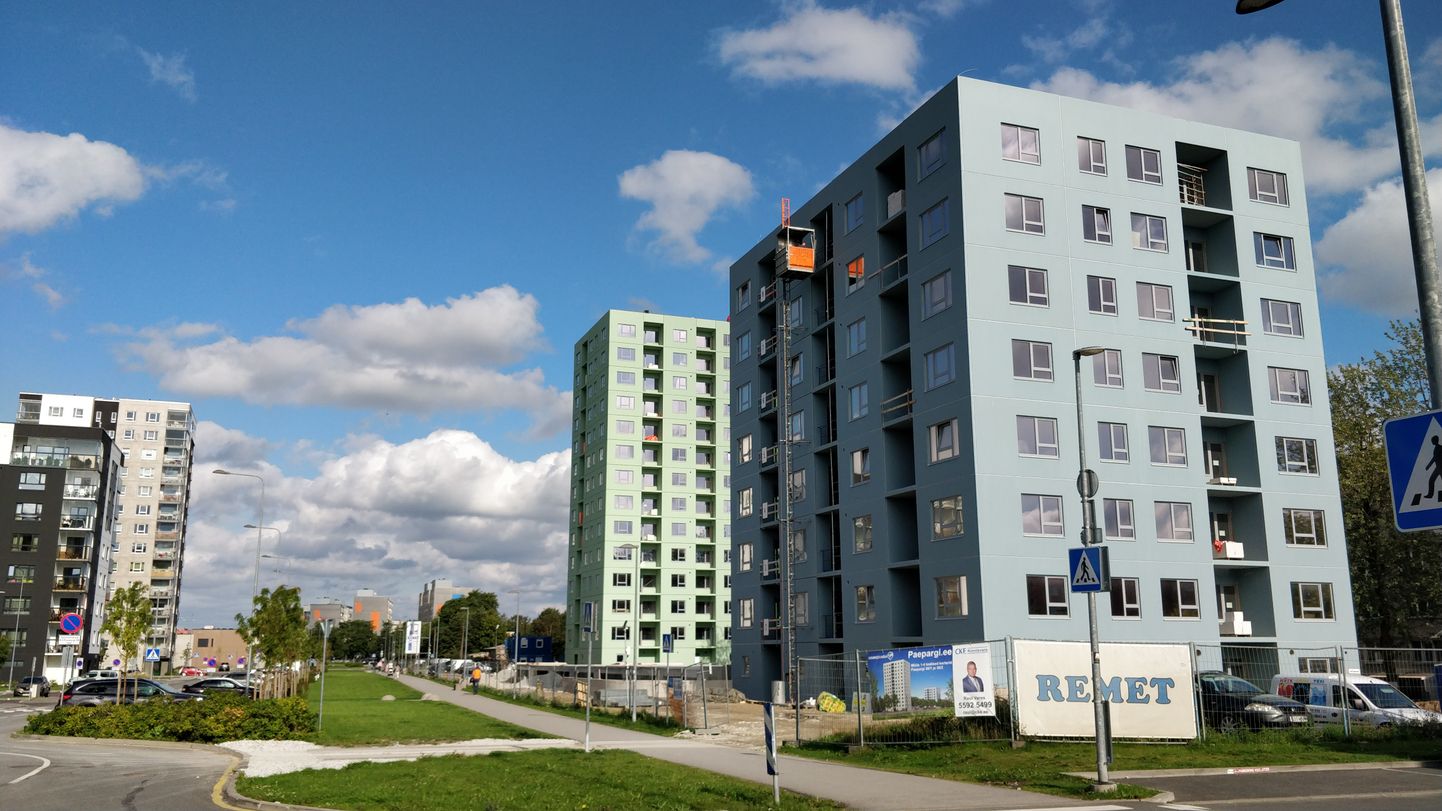 Новые многоквартирные дома в Таллинне.