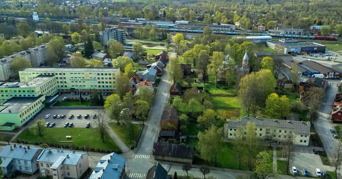 GALERII, VIDEO Kauaoodatud kevadvärskus süstib tänavapilti kirkaid värve