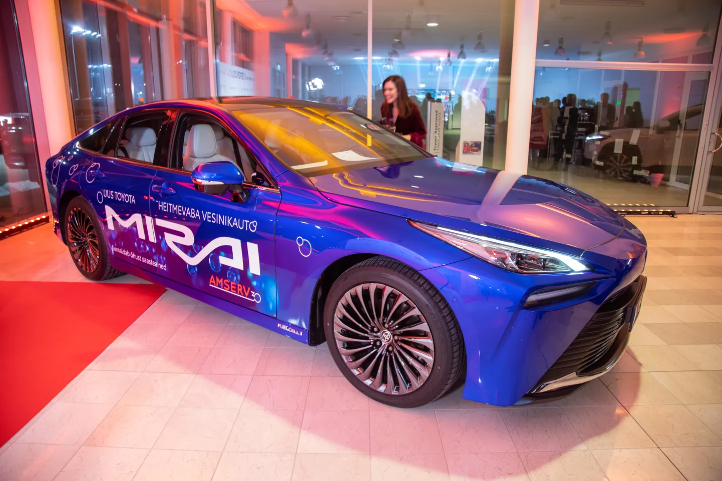 Toyota vesinikul töötav auto. Pilt on illustratiivne.