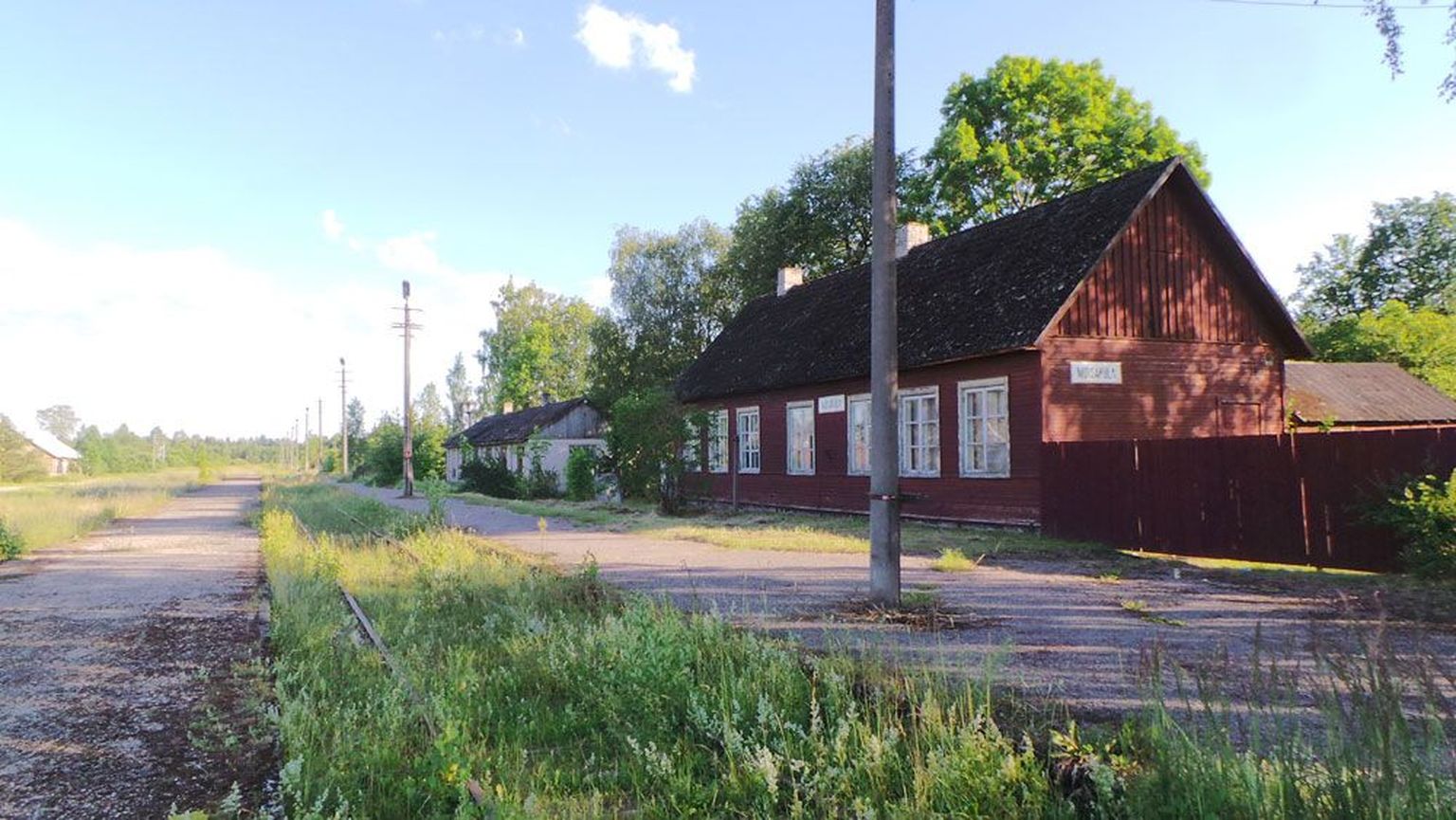 Kunagise Tallinna ja Riiat ühendanud raudtee jaamahoone.