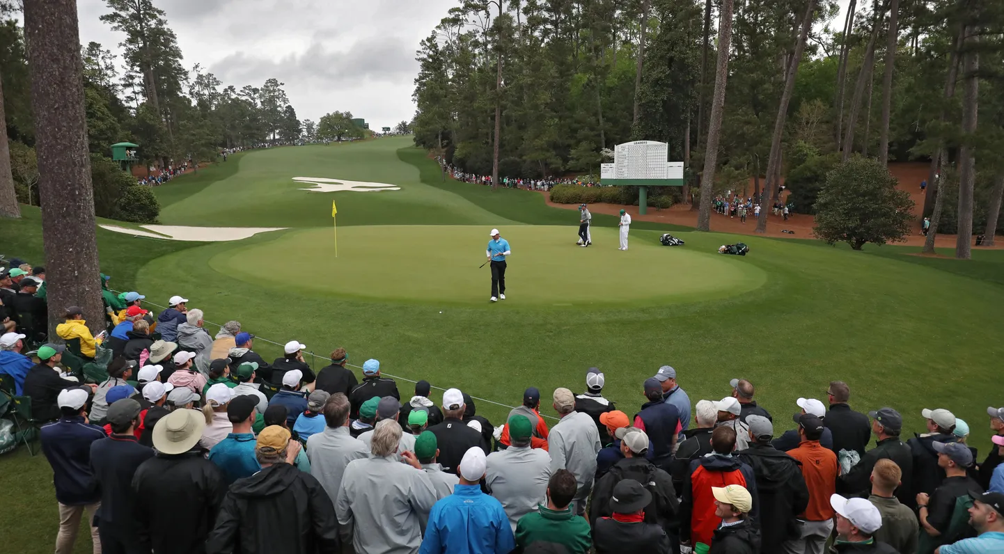 Rory Mcllroy golfirajal.