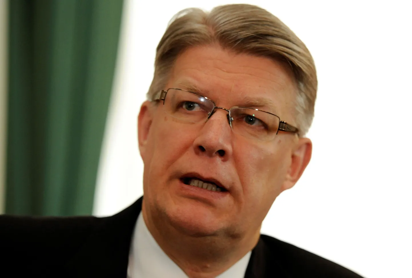 Valdis Zatlers.