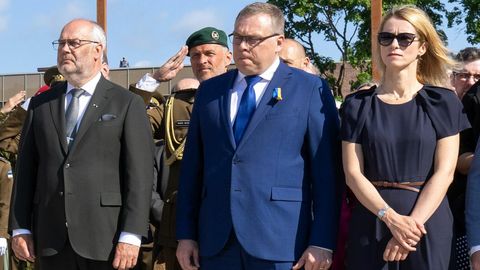 LIINA NORMET ⟩ Eesti 200 «teistmoodi poliitikast» on saanud arglik pugemine
