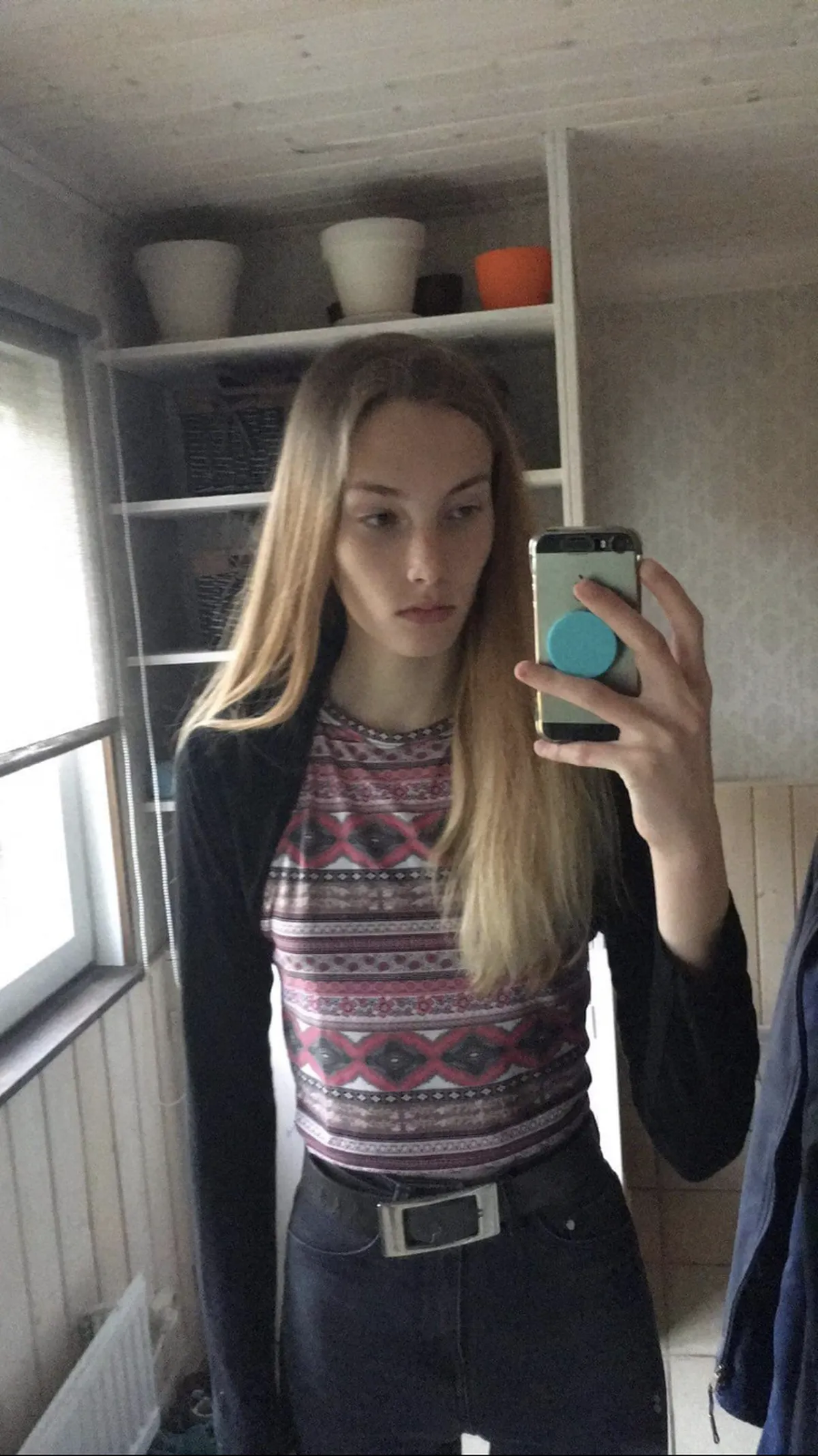 Janely nägi peeglist vaid tüdrukut, kes pole piisavalt kõhn ja saab veel maha võtta.