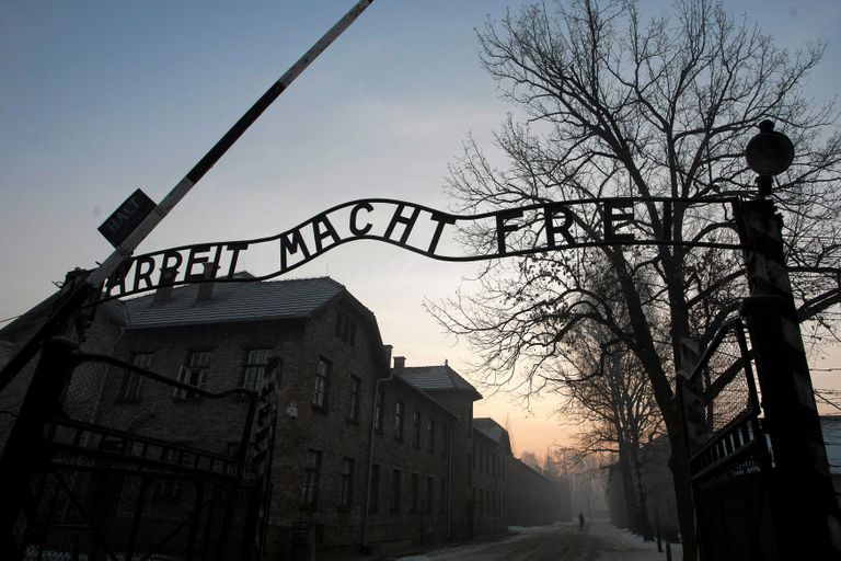 Auschwitzi koonduslaager-muuseumi peavärav