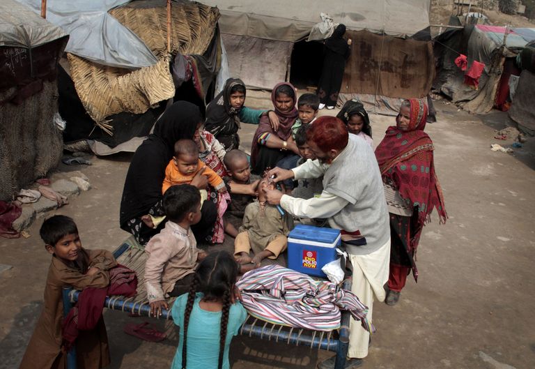 Vaktsineerimine Lahore äärelinnas.                                                                                   Foto: Scanpix