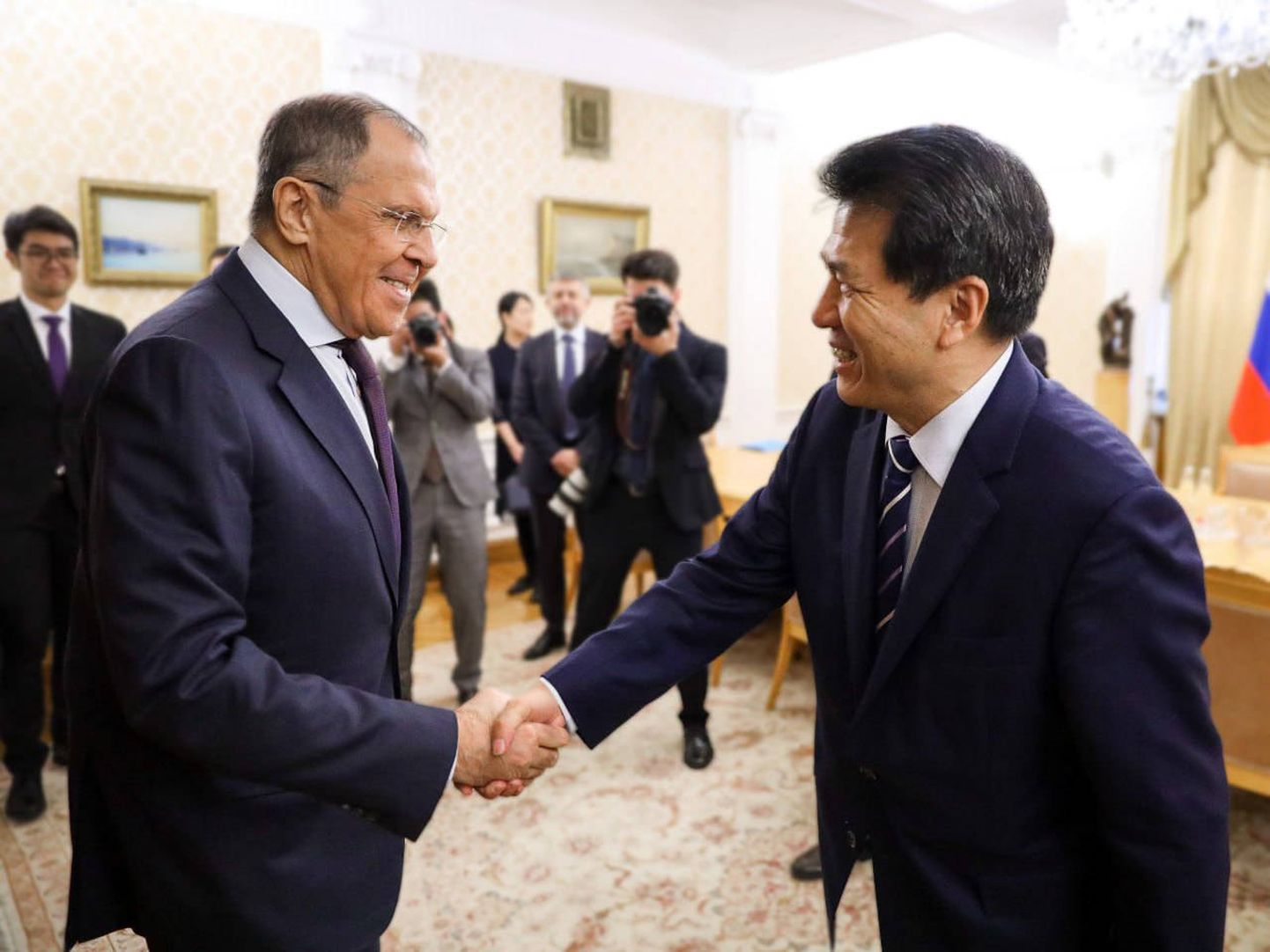 Venemaa välisminister Sergey Lavrov kohtumisel Hiina Euraasia regiooni eriesindaja Li Huiga, Moskvas 26. mail 2023. a