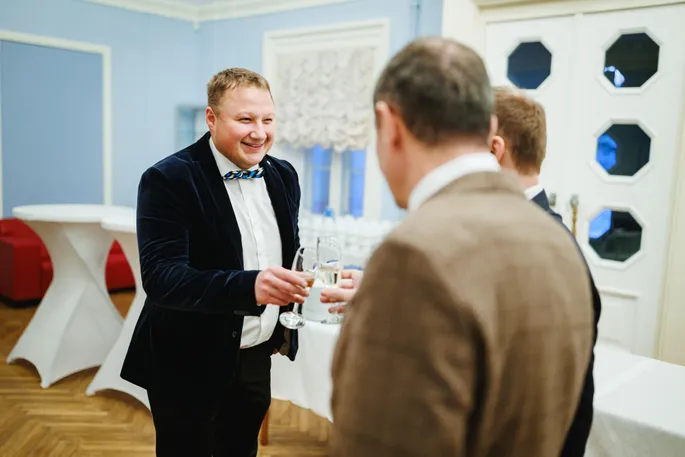 Джульетта Арманд Косметиканың ресми өкілі