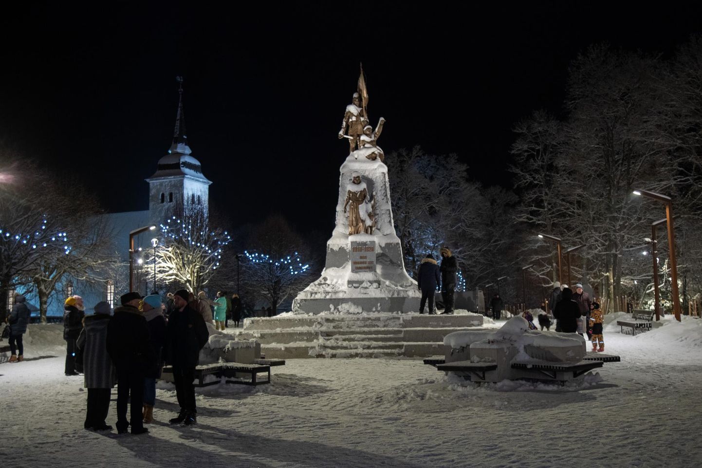 Tartu rahu aastapäeva tähistamine Viljandis algab vabadussamba juures.
