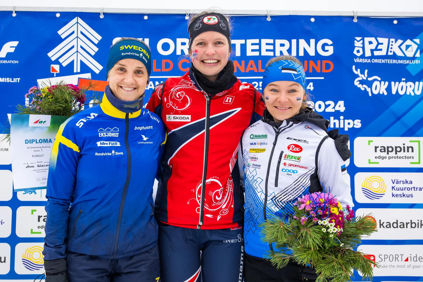 Naiste esikolmik: vasakult Magdalena Olsson, võitja Anna Ulvensoen ja Daisy Kudre-Schnyder.