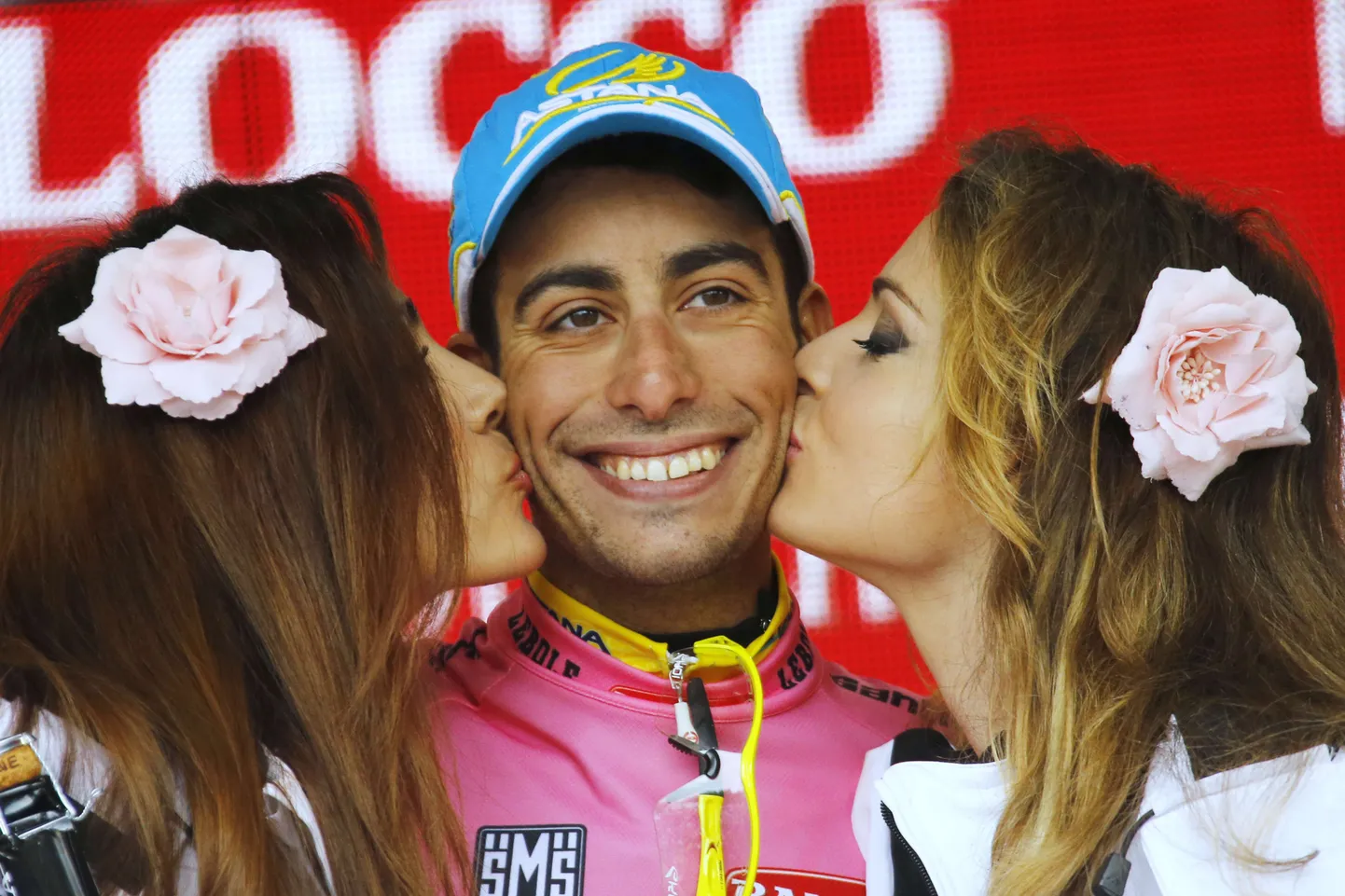 Fabio Aru kerkis Giro liidriks.