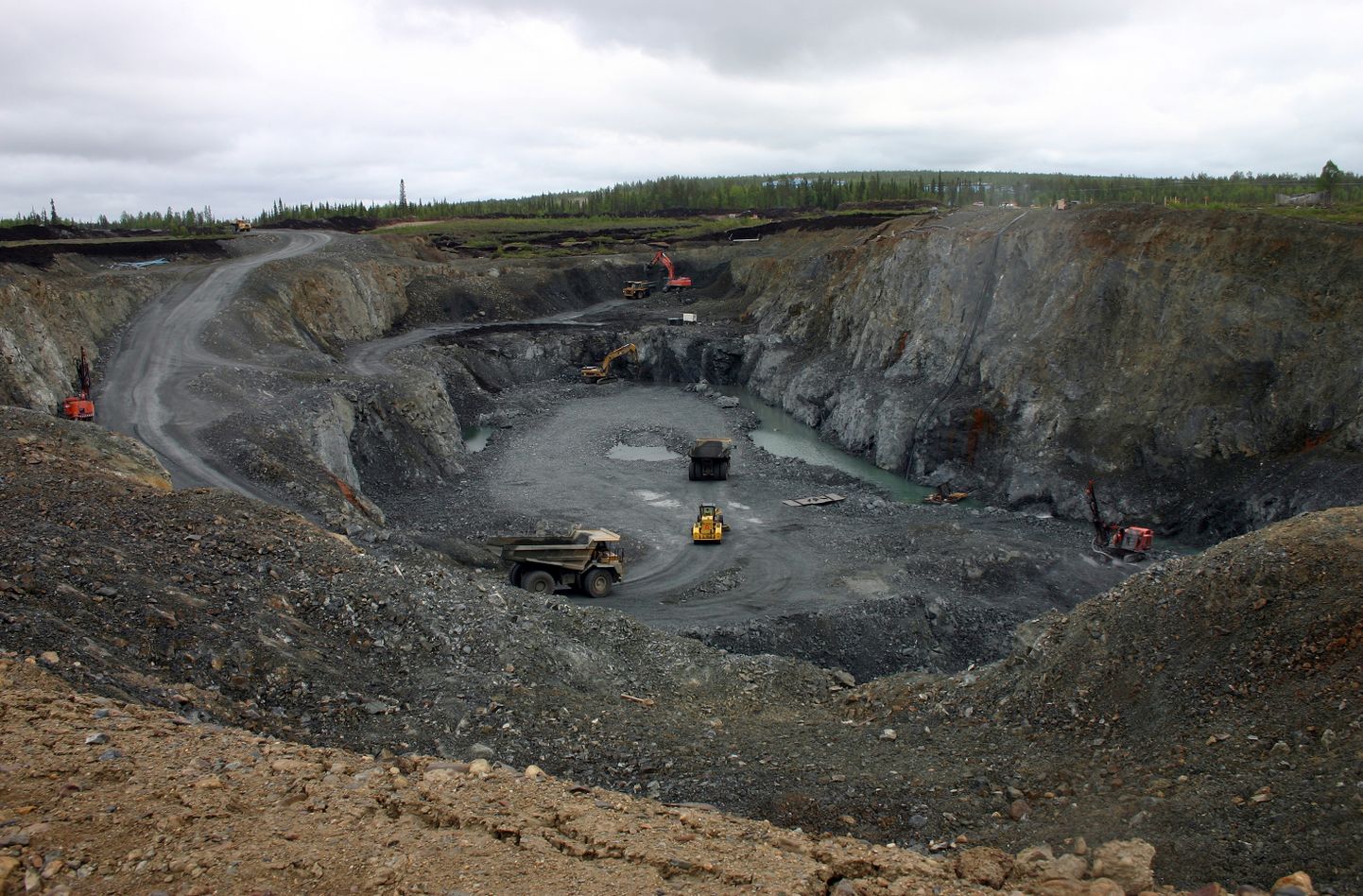 Kulla kaevandamist Kittilä lähistel alustati 2009. aastal. Eeldatavalt  jätkub kulda kuni aastani 2035.