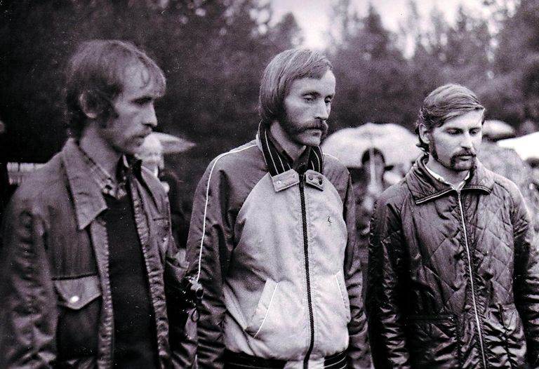 Põlvamaa orienteerumise suurkujud Nikolai Järveoja, Tõnu Nurm ja Arvo Saal 1976. aastal, mil nad pälvisid Eesti meistrivõistlustel teatejooksus hõbemedali.