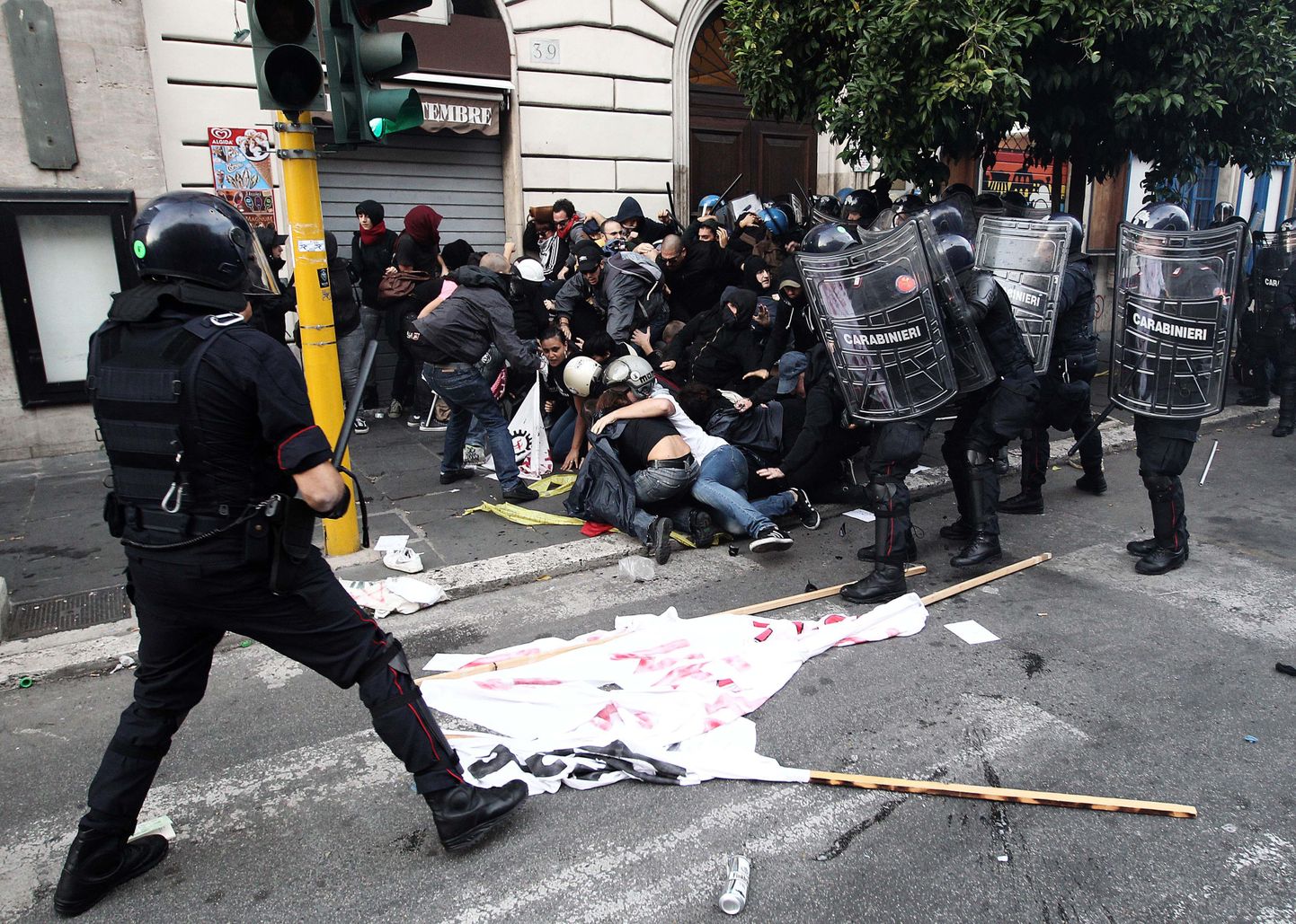 Протесты в Риме.