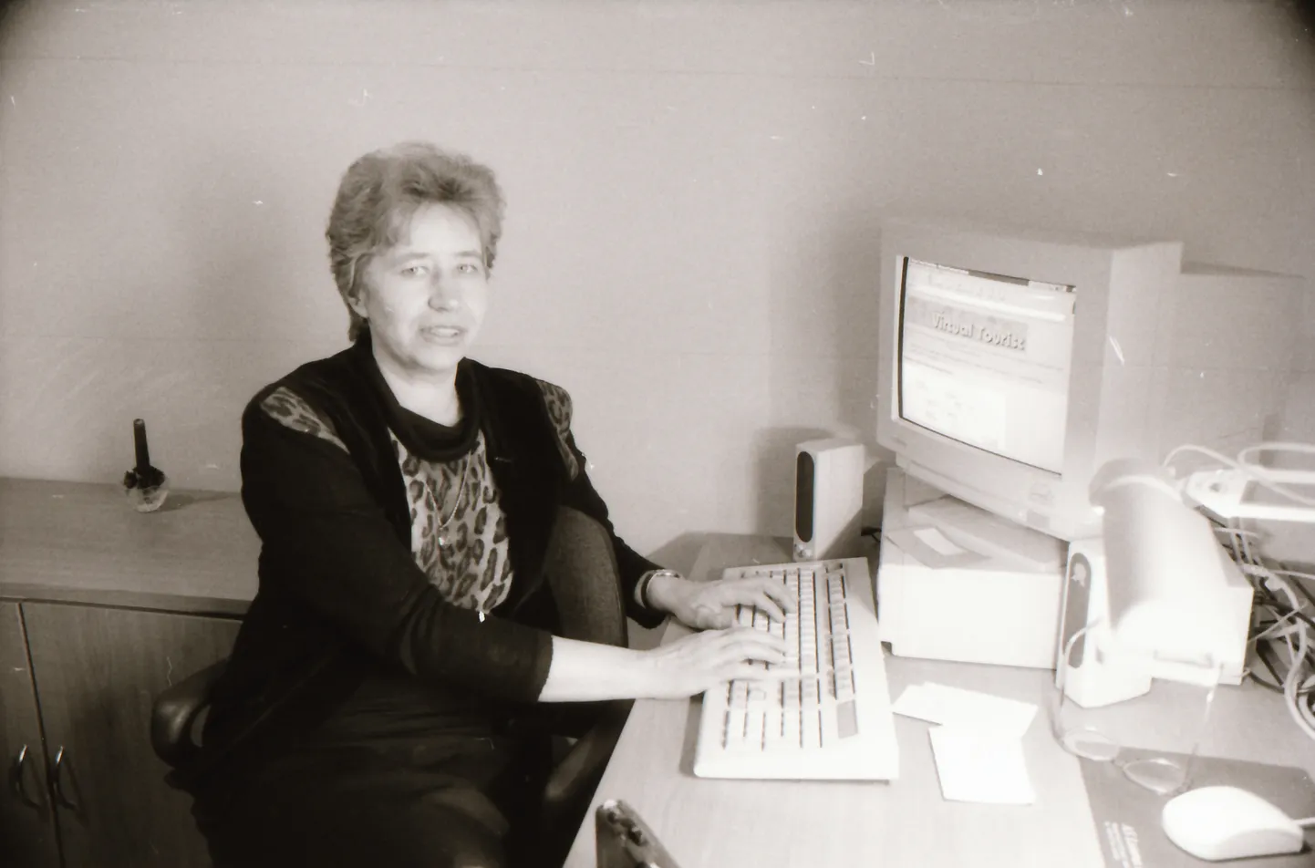 Retrouudis: Bibliograaf Anneliis Kabel on ühtlasi raamatukogu Internetitoa perenaine.