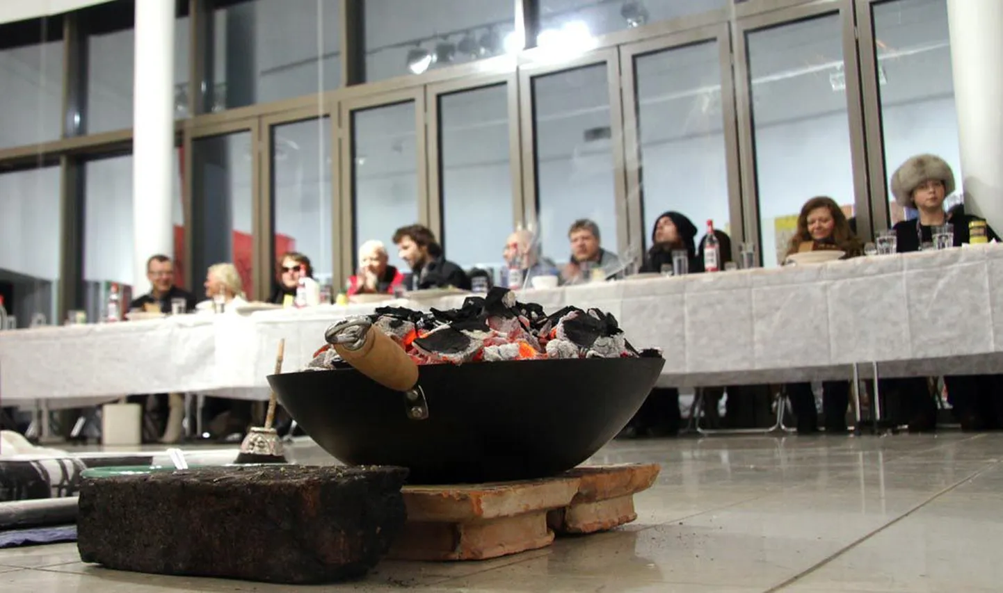 Pidu läbi? Eelmisel aastal “In Graafika” festivali avamisel tundus kunstihalli tulevik veel pilvitu.