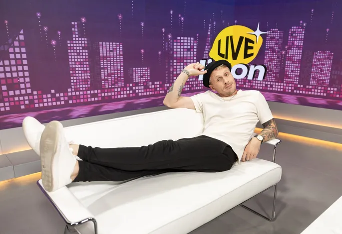 Жалаңаш еркектердің жеке суреттері