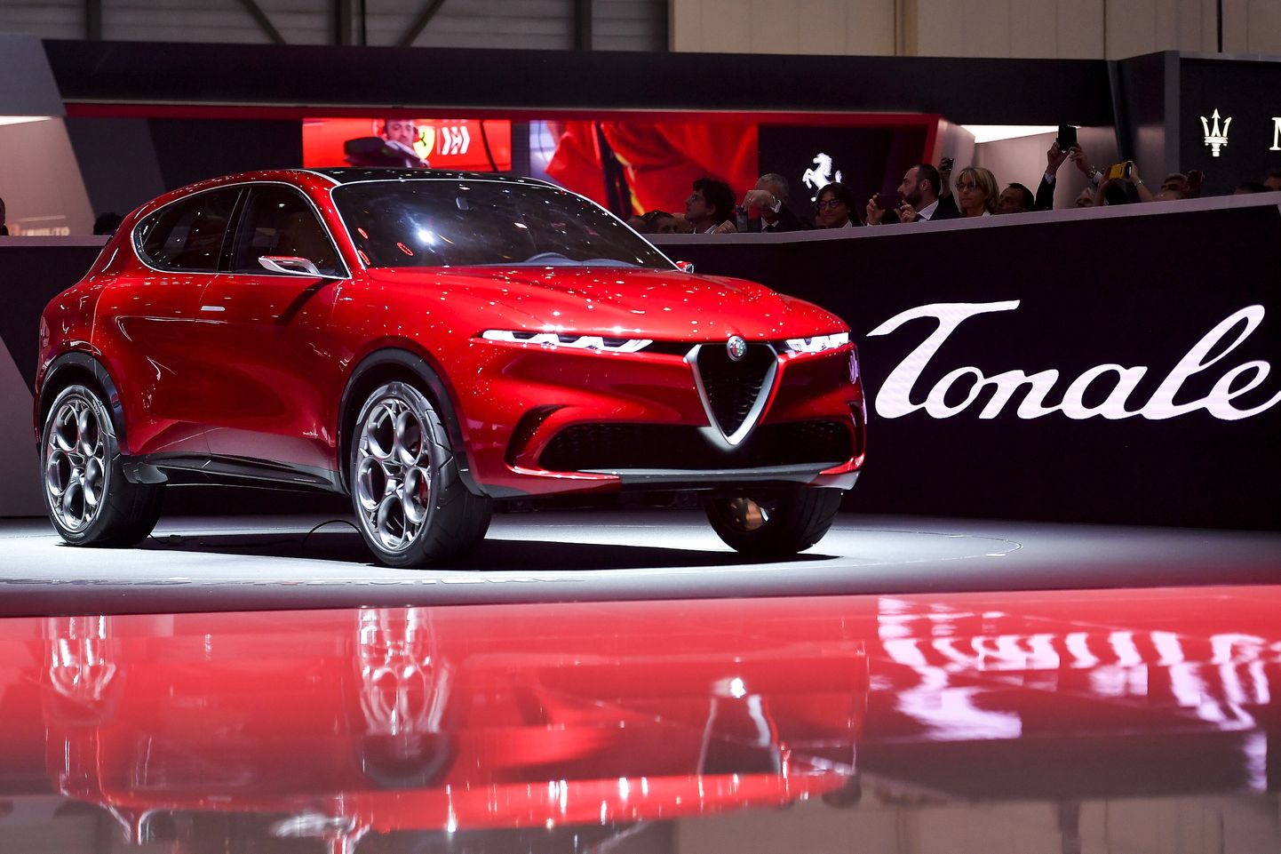 Концепт-кар Alfa Romeo Tonale.