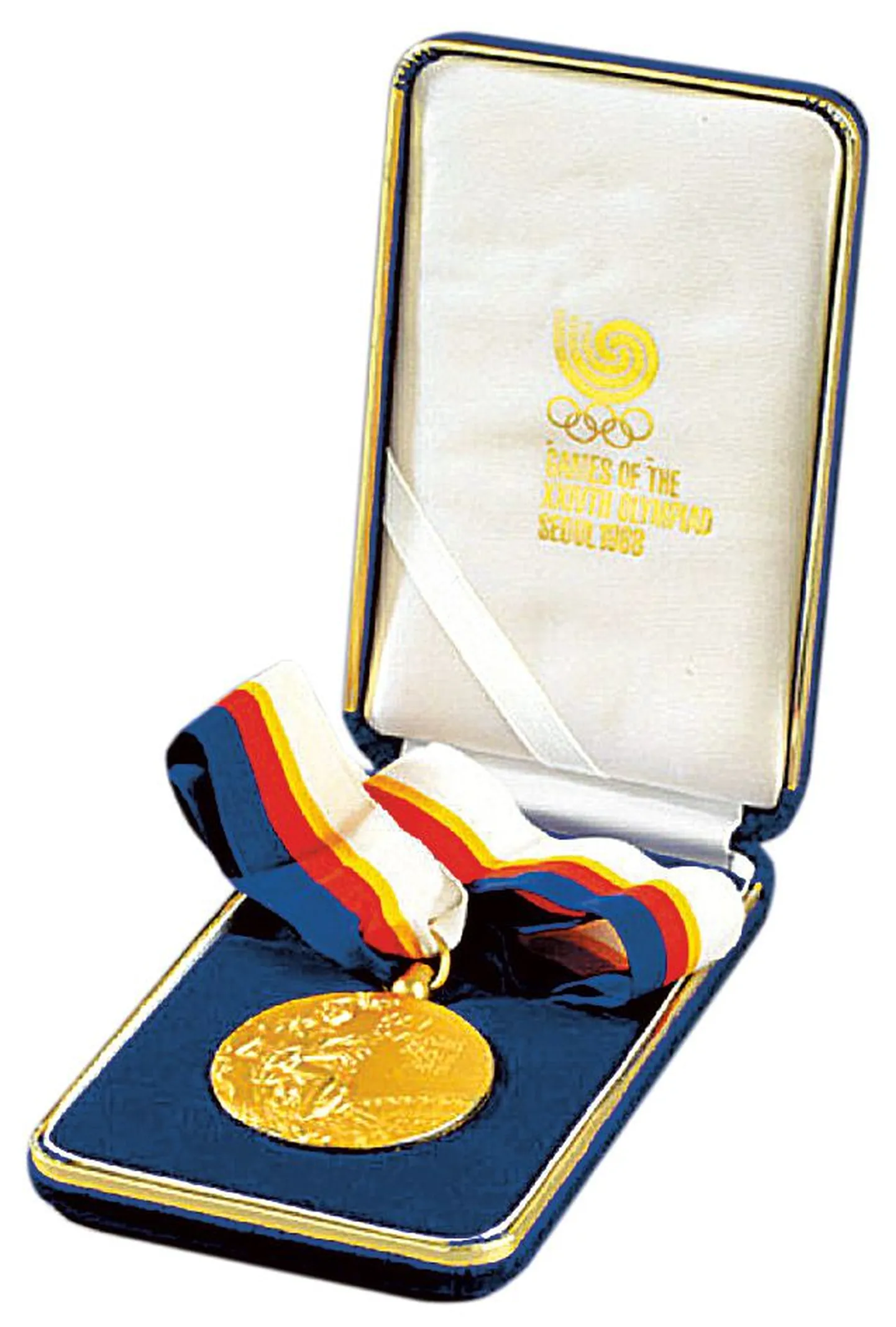 Золотая медаль Олимпиады в Сеуле.