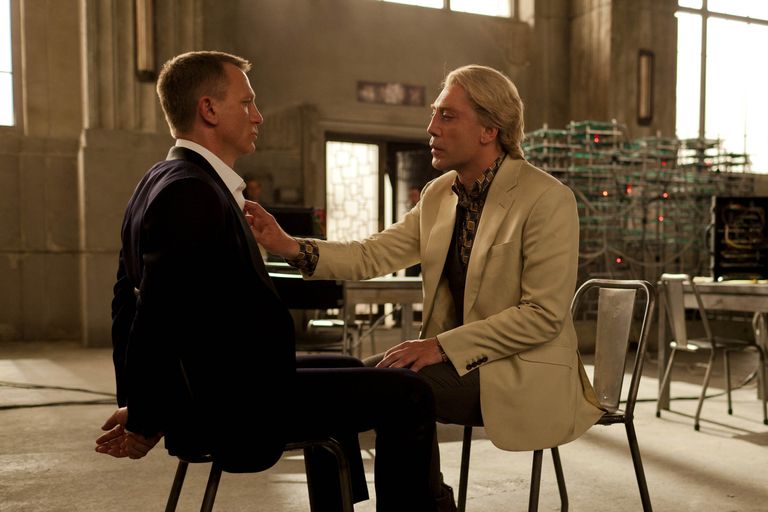 Daniel Craig ja Javier Bardem filmis «Skyfall»