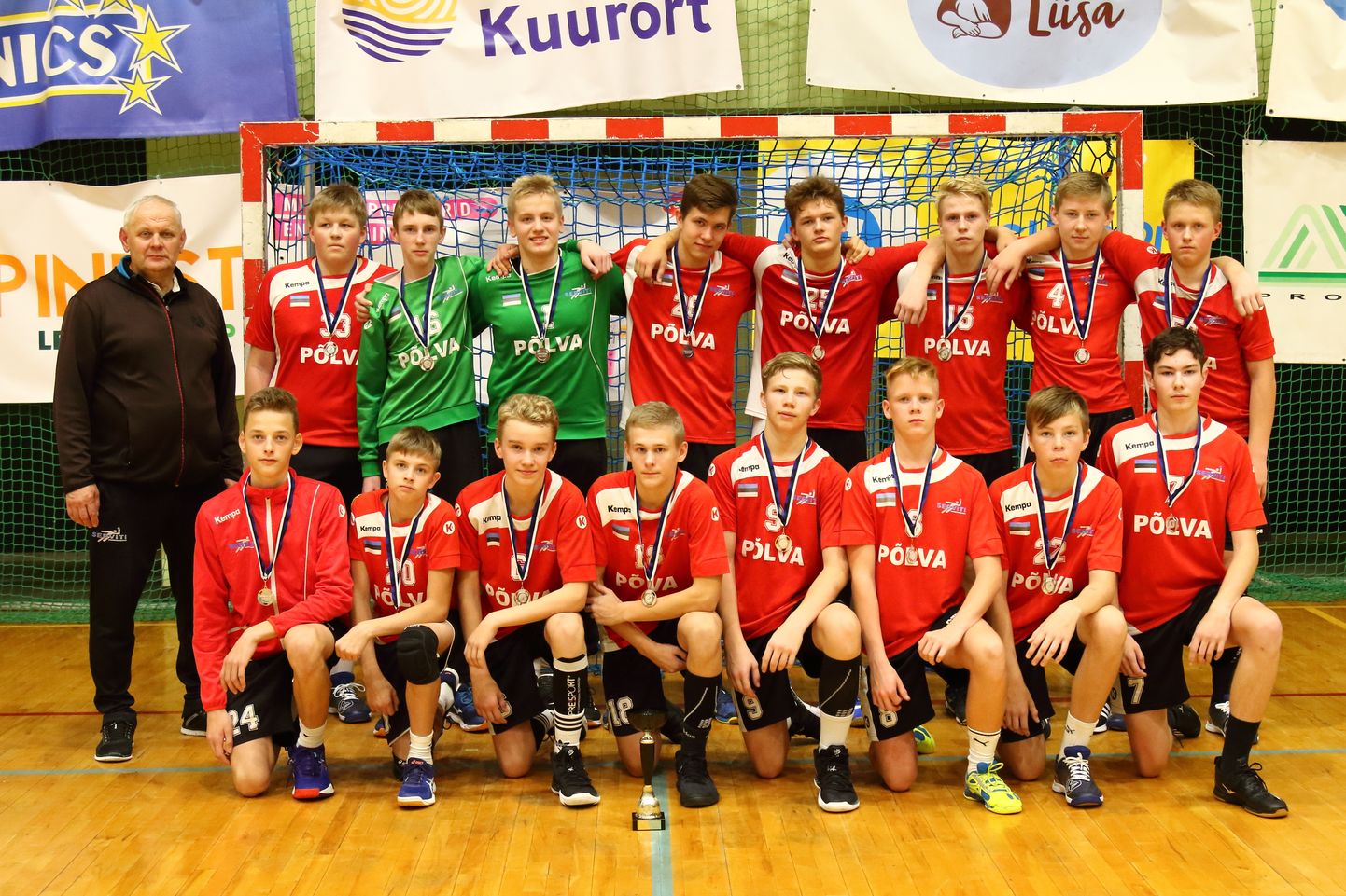 Vanuserühmas 2004 saavutas Põlva SK II koha.