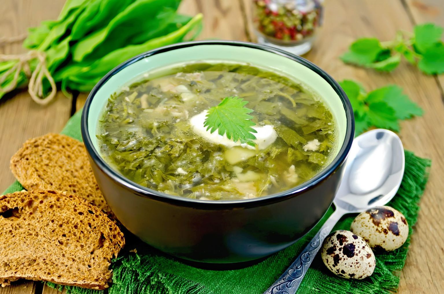 Щавельный суп. Любимые весенние супы: ТОП-3 рецептов.