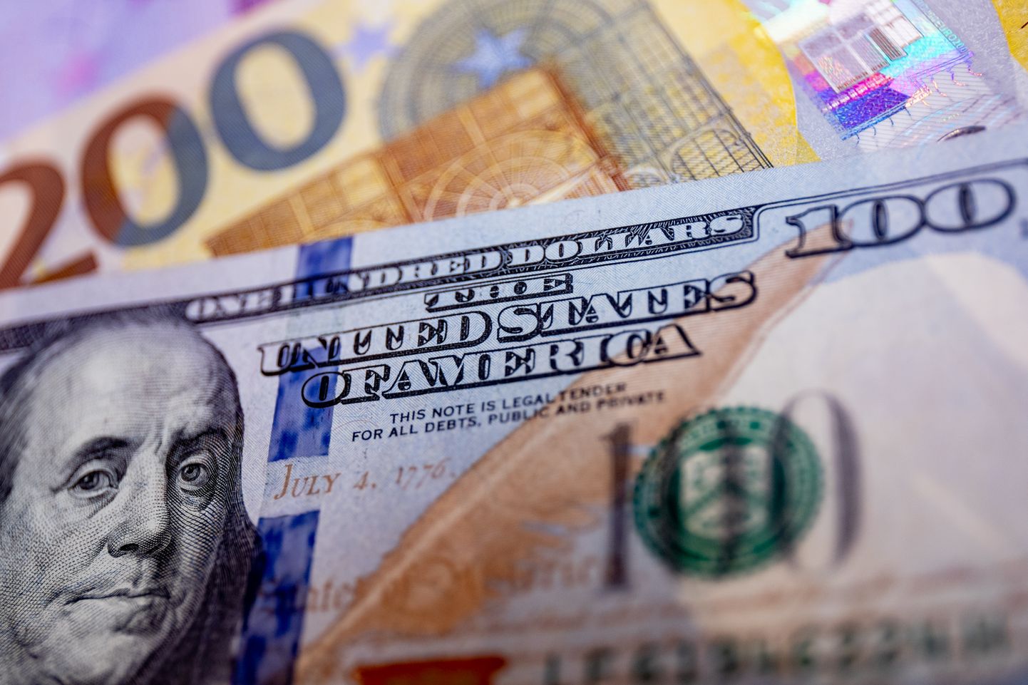 Raha: dollarid ja eurod