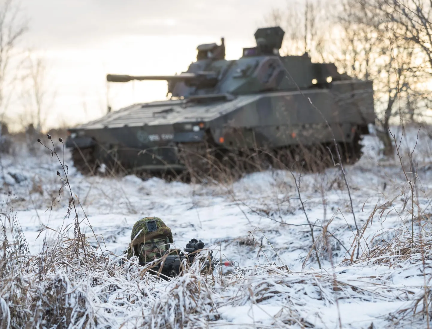 Lahingumasinad CV90 saavad uue remondihalli.