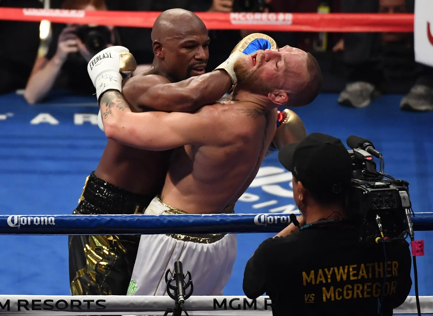 2017. aasta augustis toimunud Floyd Mayweatheri ja Conor McGregori poksimatš.