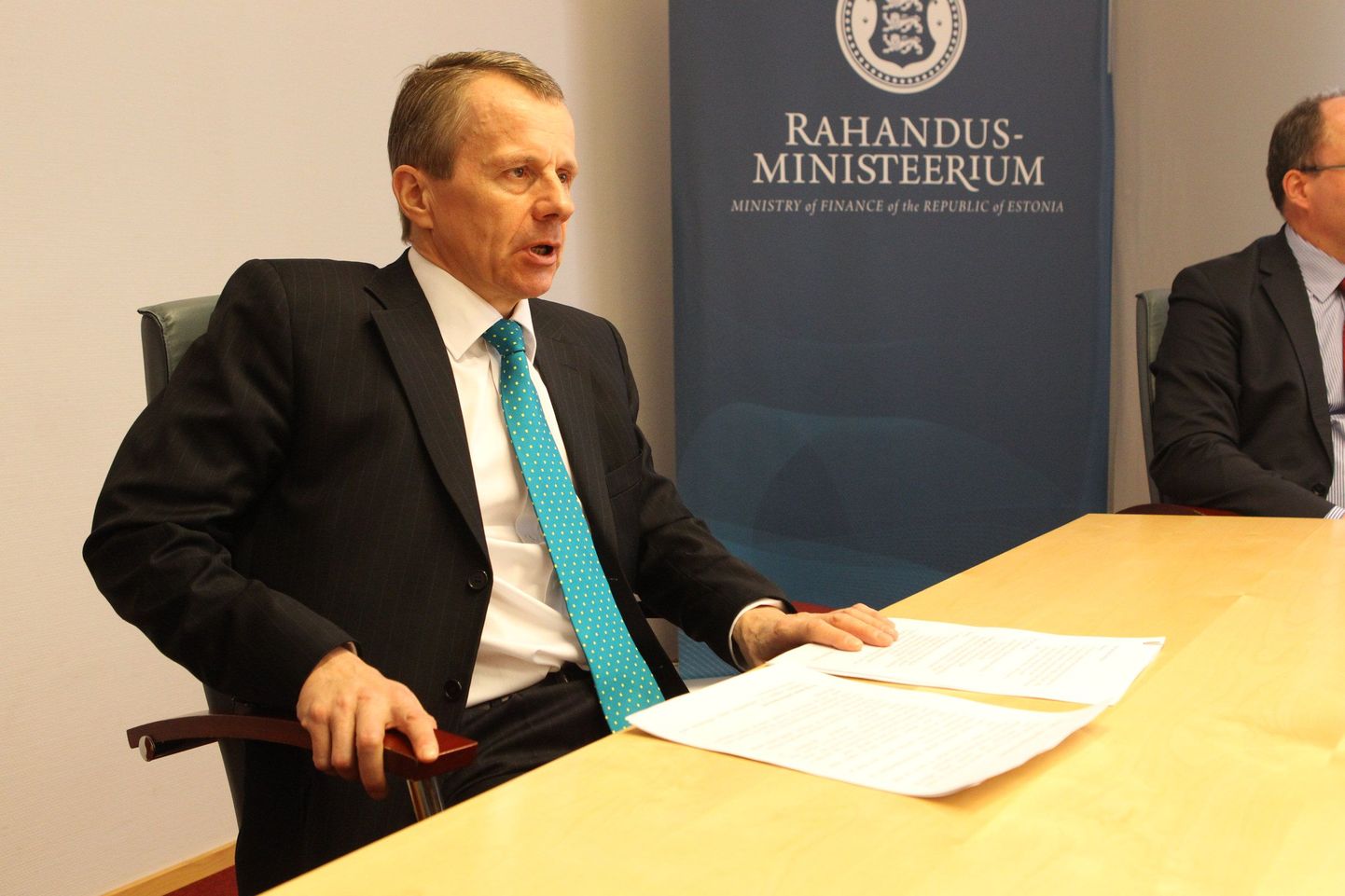 Rahandusminister Jürgen Ligi. Eesti jääb proportsionaalsele tulumaksule kindlaks.
