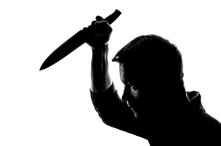 До этого инцидента в Эстонии еще никогда не бывало такого, что бывший или действующий полицейский нанес ножевое ранение своему коллеге. Фото постановочное.
