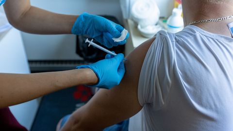 Eestis on lõpetatud 538 011 inimese vaktsineerimiskuur