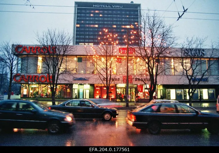 Ресторан Carrols в торговом центре Sokos, Таллинн, 1998 год, бульвар Эстония