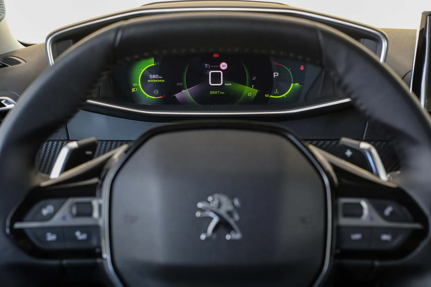 Peugeot.