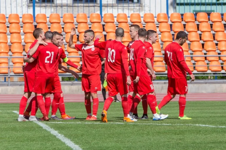 "Легион" в прошлом году выиграл турнир в Первой лиге. Забивал много и на любой вкус. Сможет ли команда Дениса Белова продолжить подвиги и в элитном дивизионе?