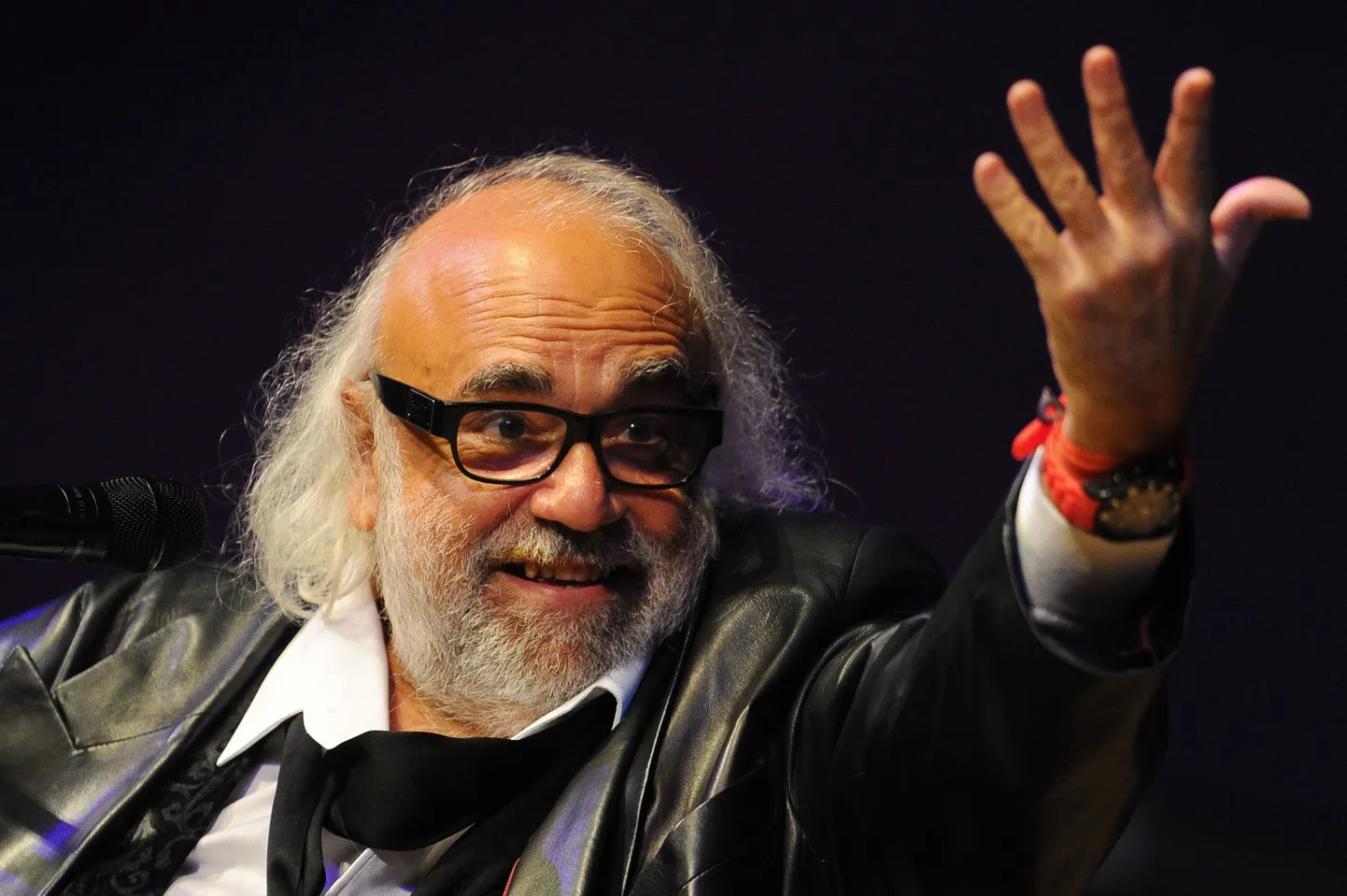 Demis Roussos