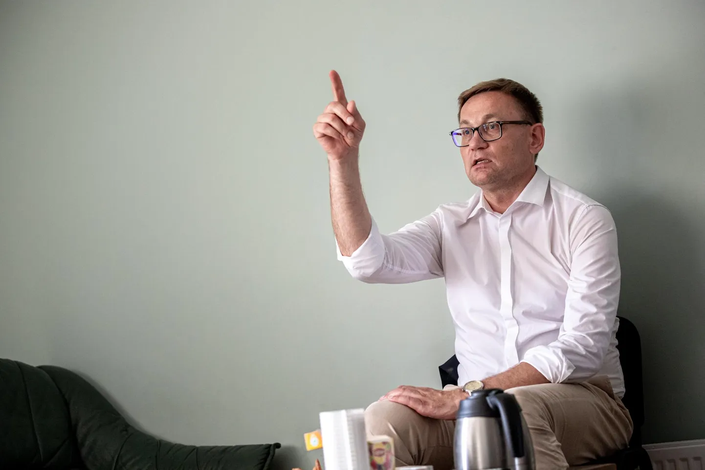Sel nädalal kohtus tervise- ja tööminister Peep Peterson Pärnus bussijuhtidega, kuulamaks ära nende mured.