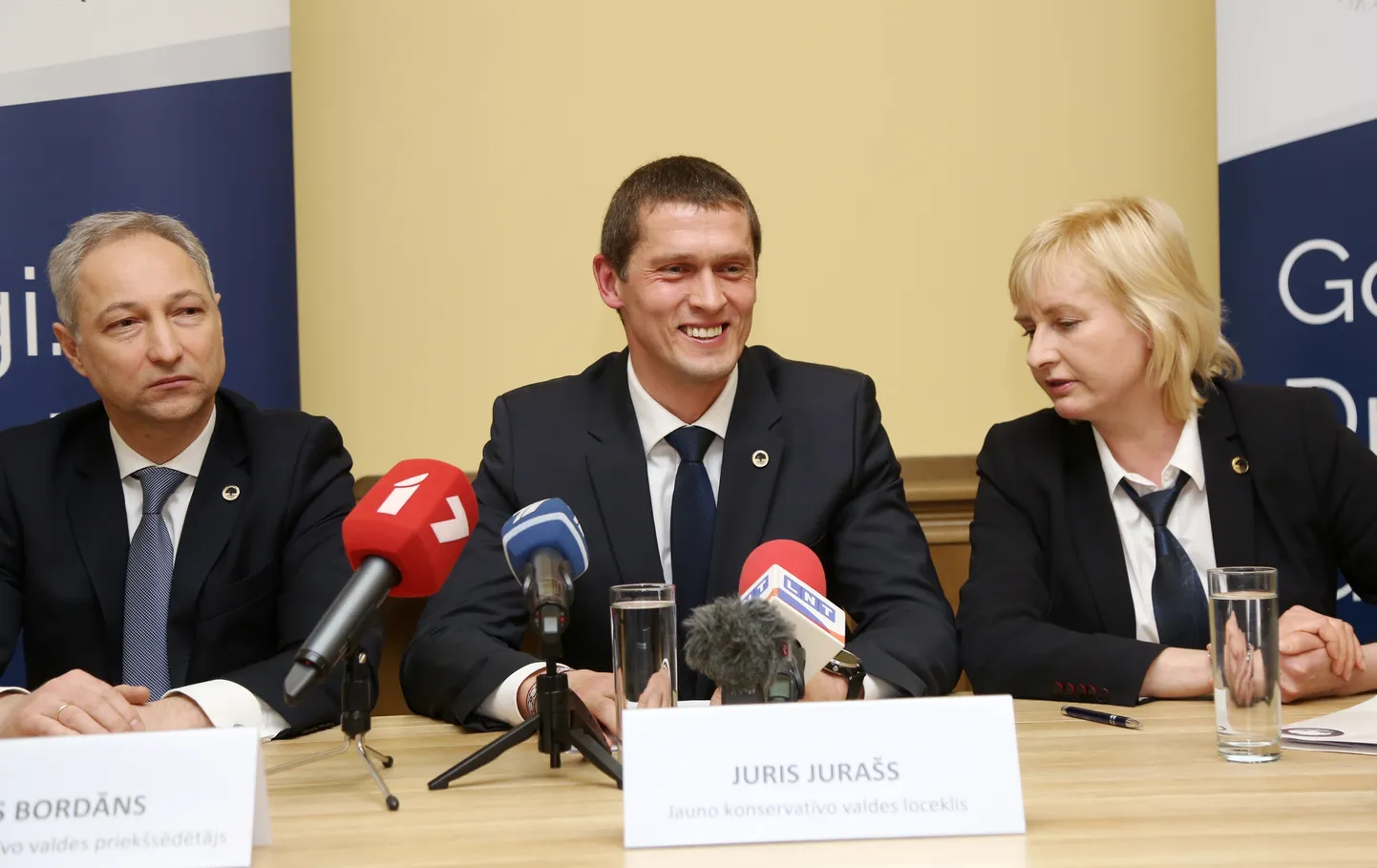 Jānis Bordāns, Juris Jurašs un Juta Strīķe.