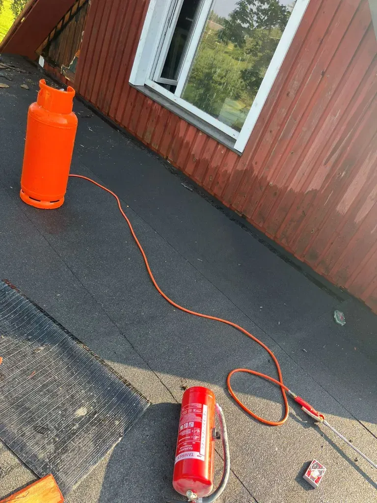 Использование газовой горелки требует соблюдения строгих правил.