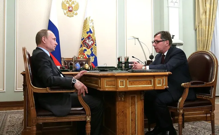 Авен на приеме у Путина в 2014 году.