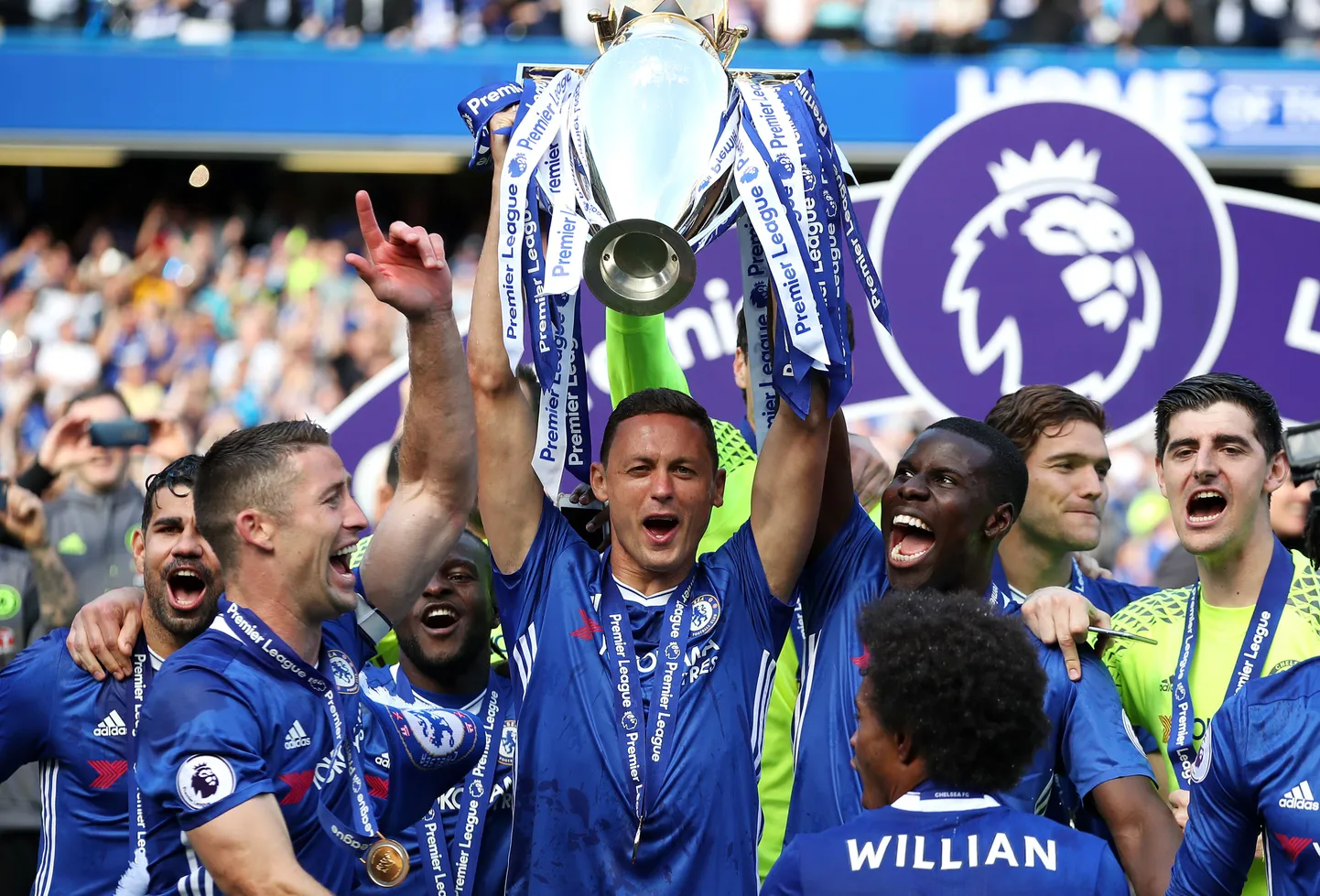 Nemanja Matic tähistas alles Chelsea tiitlivõitu, mida teeb ta Manchester Unitedis?