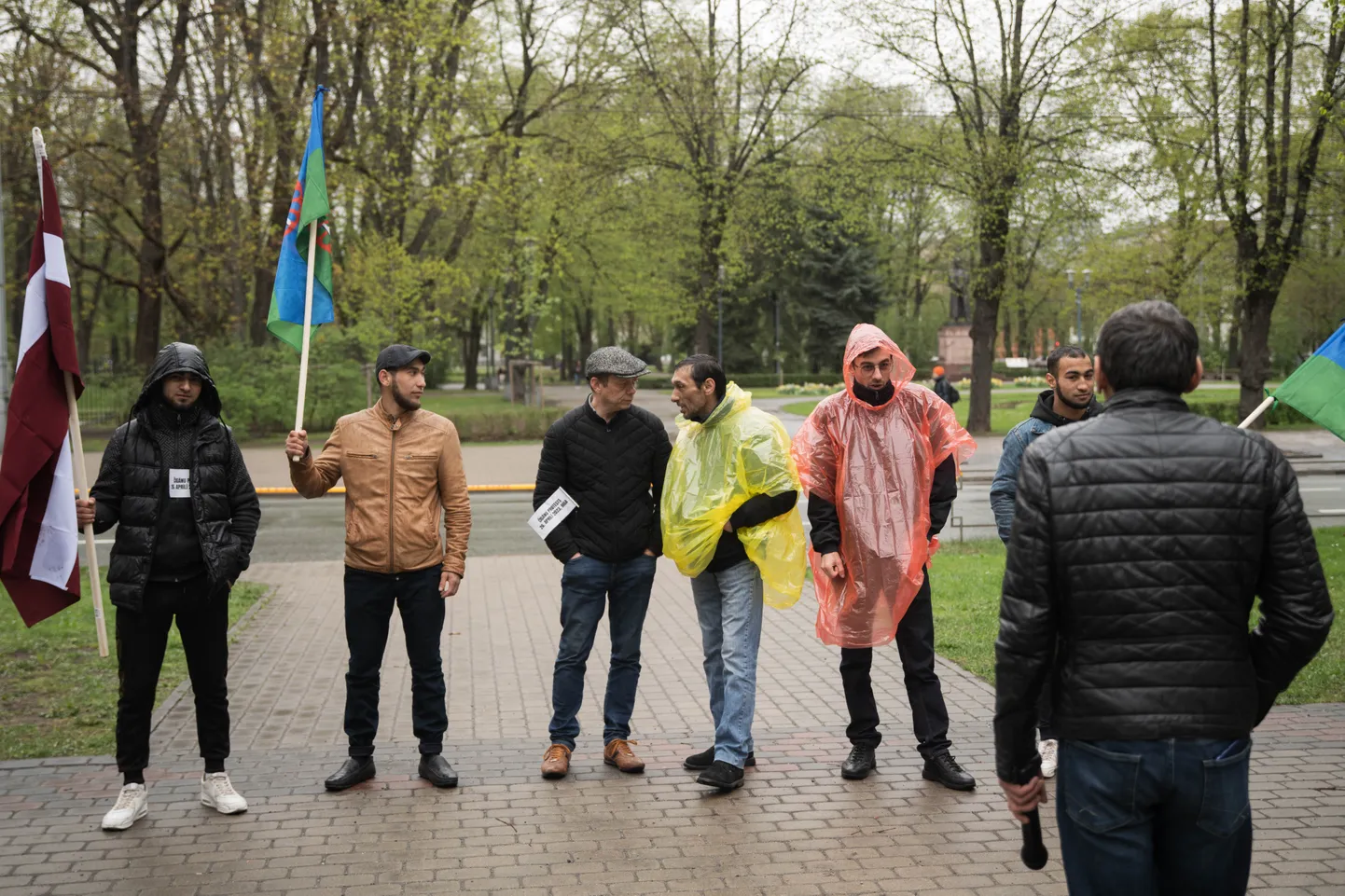 Romu tautības organizācija piketē pie Ministru kabineta.