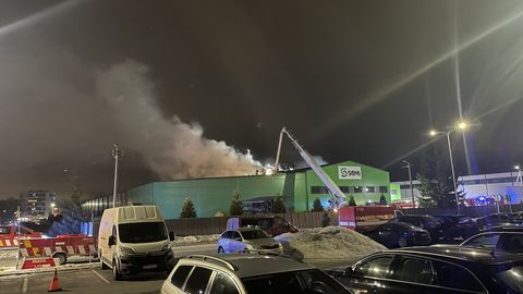 Была установлена причина пожара в промышленном здании в Сауэ
